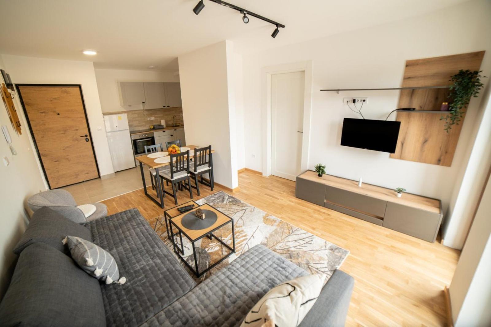 Apartment Divcinova S1 Divcibare